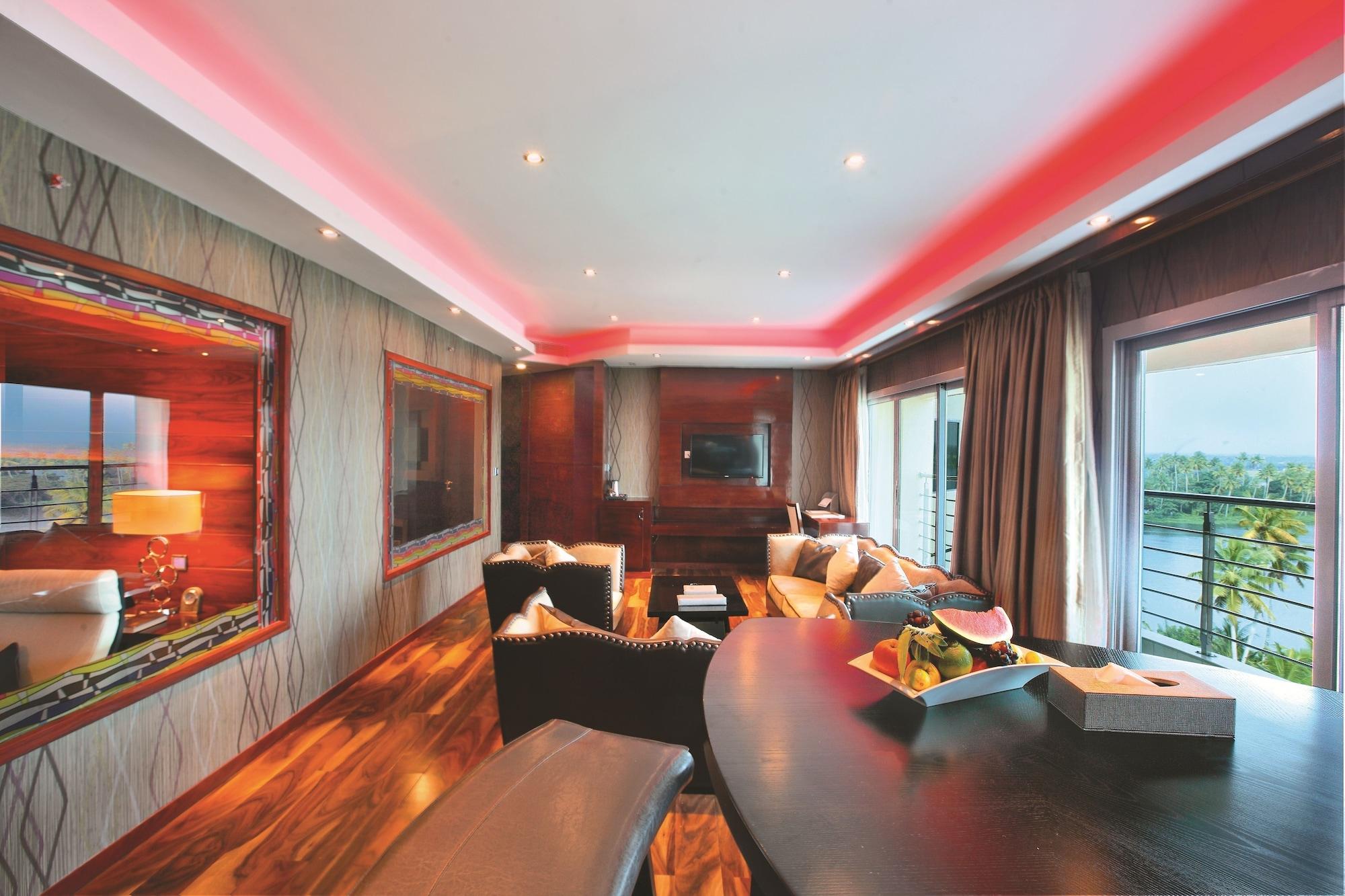 Ramada By Wyndham Alleppey Alappuzha Екстериор снимка