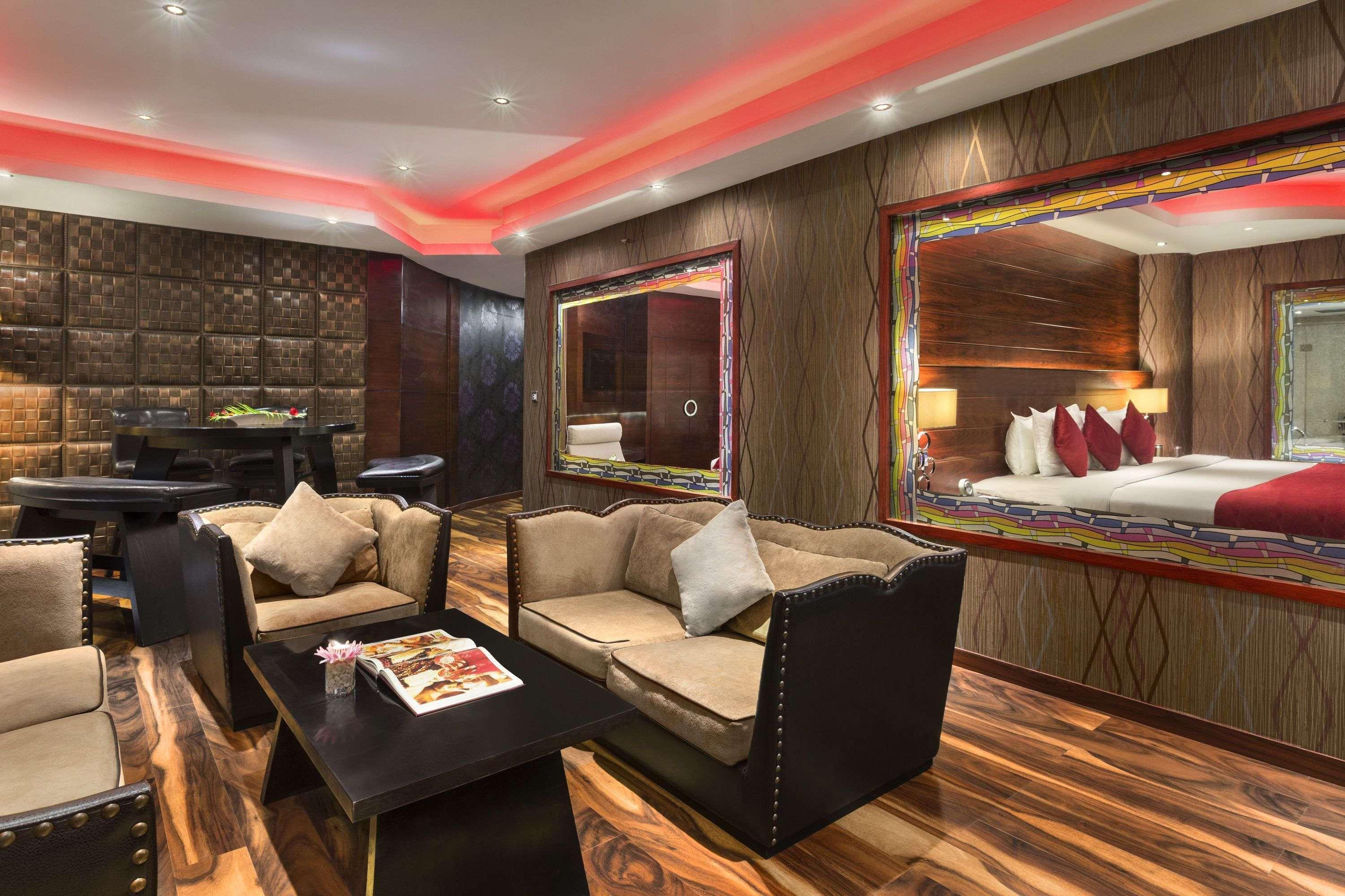 Ramada By Wyndham Alleppey Alappuzha Екстериор снимка