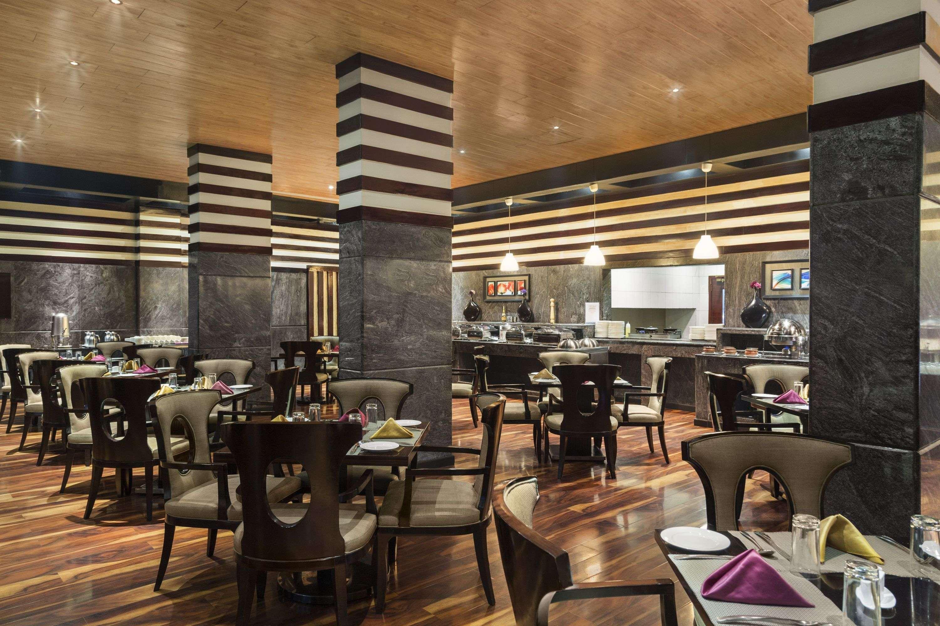 Ramada By Wyndham Alleppey Alappuzha Екстериор снимка