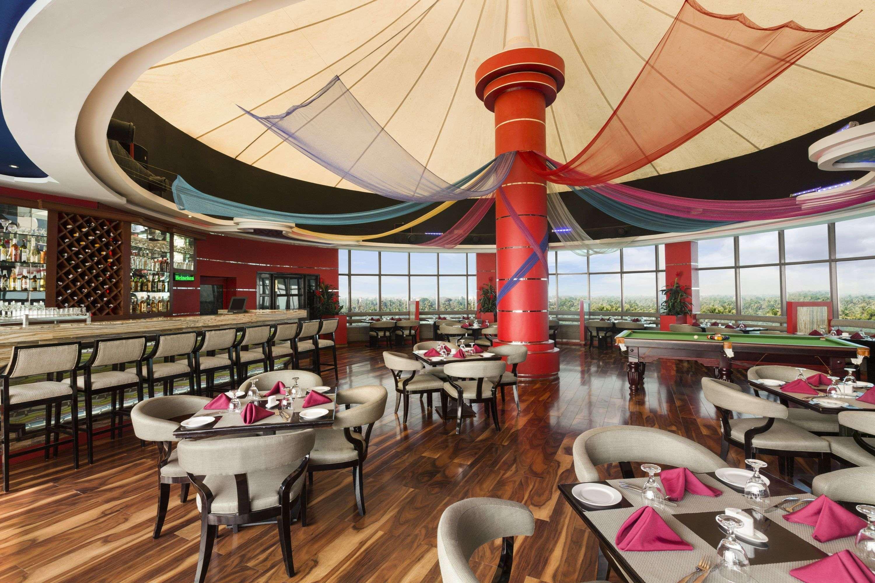 Ramada By Wyndham Alleppey Alappuzha Екстериор снимка