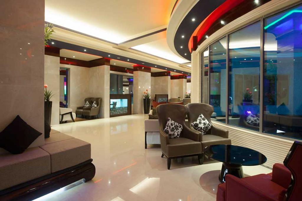 Ramada By Wyndham Alleppey Alappuzha Екстериор снимка