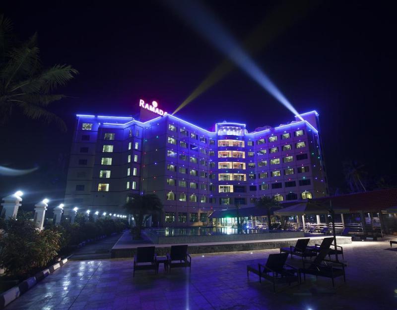 Ramada By Wyndham Alleppey Alappuzha Екстериор снимка